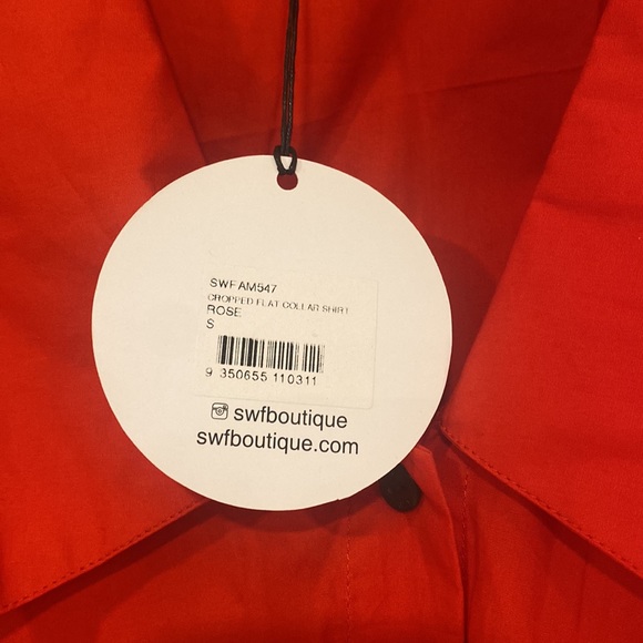 NWT Revolve SWF Cropped Flat Collar Shirt in Red - Picture 6 of 7